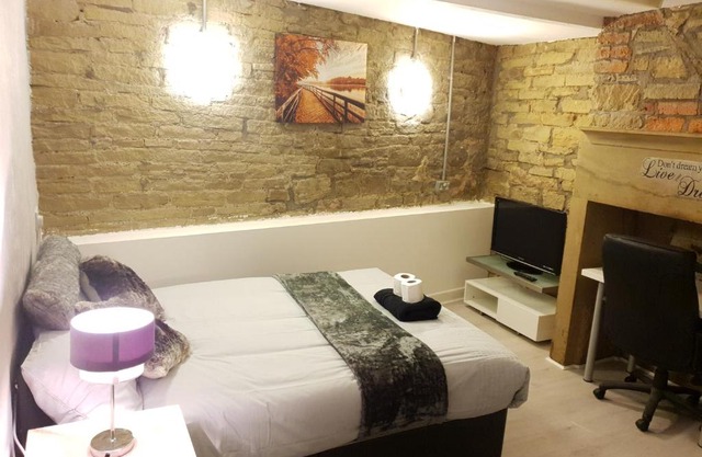 TOPAZ TOWN HOUSE No 36