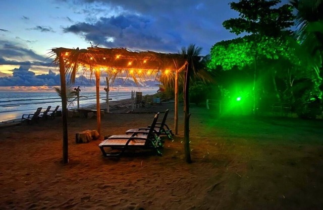 Tortuga Bay Eco Hotel