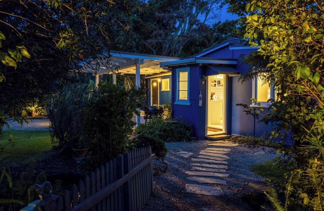 Totara Cottage - Our Island