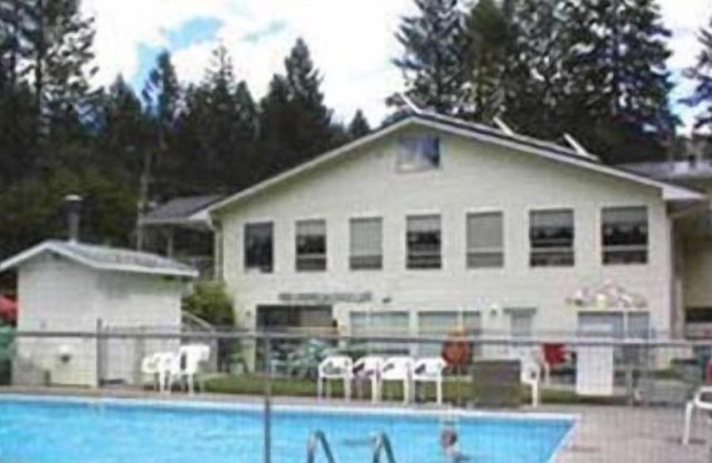 Totem Motel & Resort