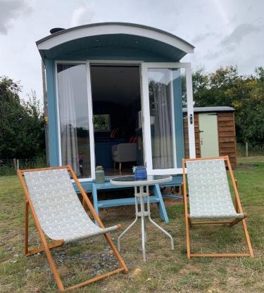 Tower Farm Holidays - Shepherd's Huts