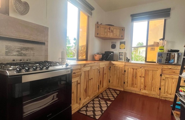 Town house for 13 people!