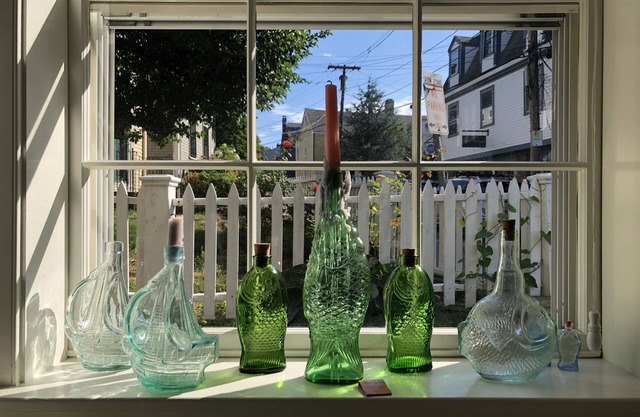 Townhouse in Old Town with Harbor Views