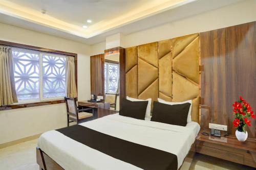 Townhouse Oak Railway Junction Kota Formerly Hotel Crosslane