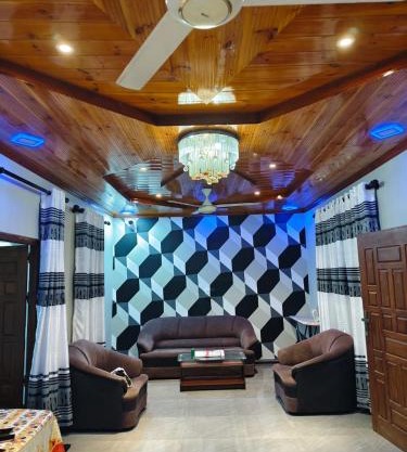 TR Rest House
