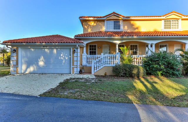 Tradewinds DEEP WATER 4Br3.5Ba Kayaks/Pr. Dock