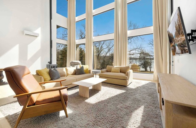 Tranquil Cove-Beaver Lake Access-Amazing Views