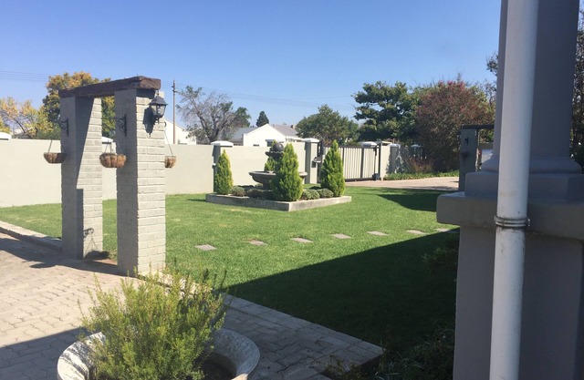 Tranquil House B&B @ 10 Berry St