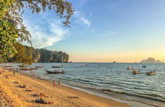 Tranquil waterfront views