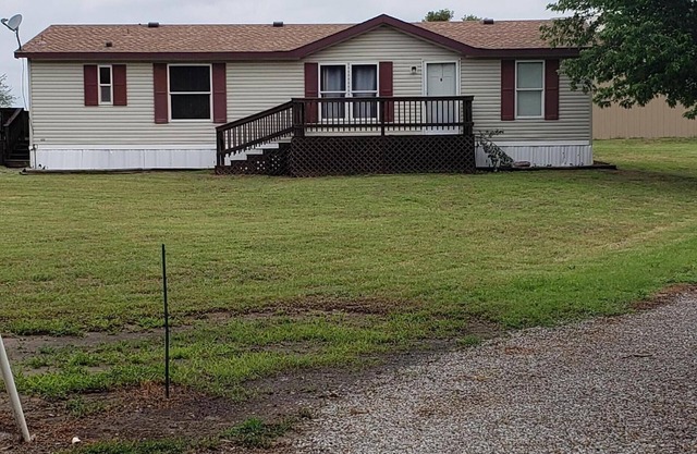 Tranquility at Lake Kaw