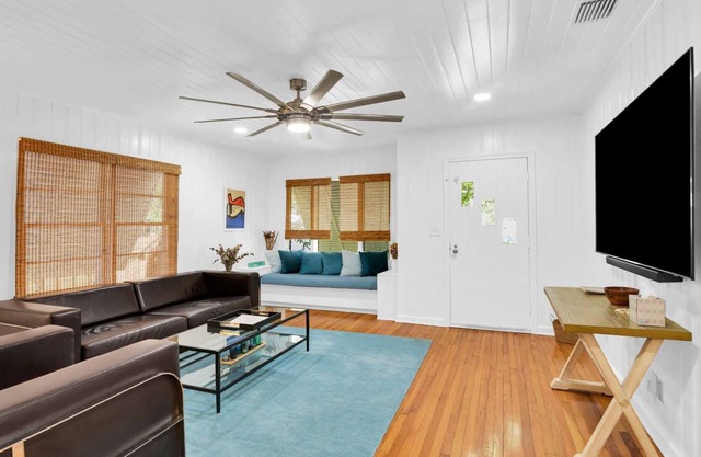 Tranquility by the Beach, Sleeps 6