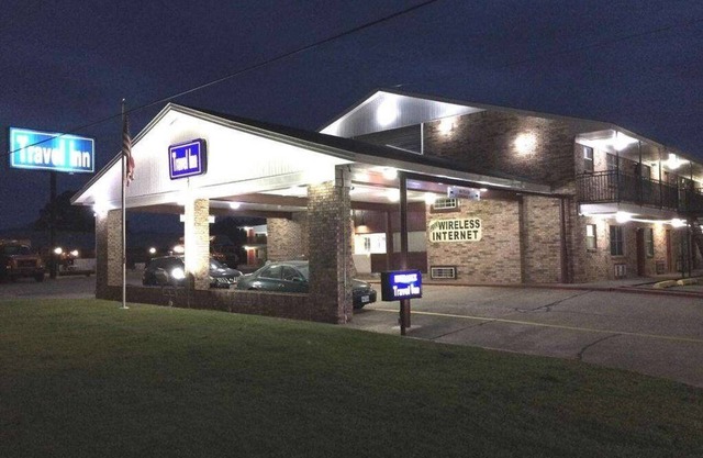 Travel Inn & Suites
