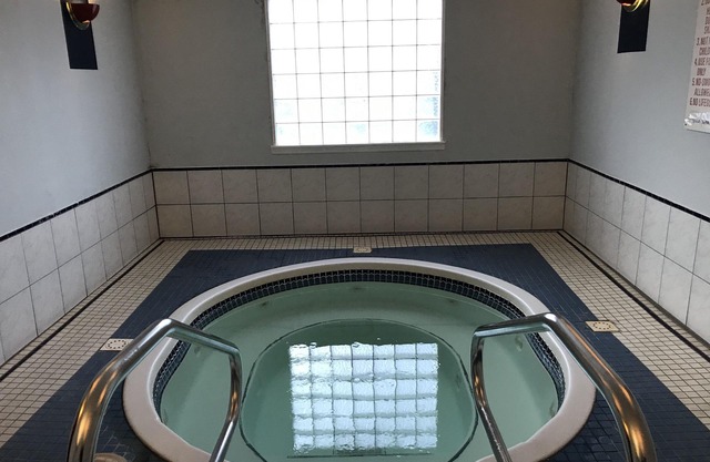 Travelodge by Wyndham Hope