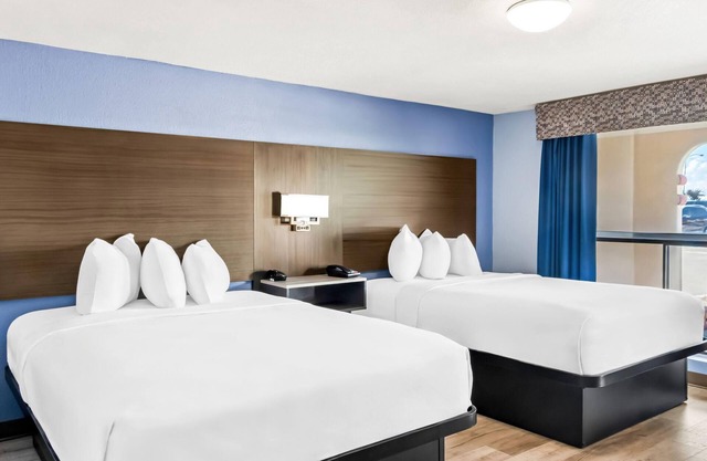 Travelodge by Wyndham Las Vegas NM