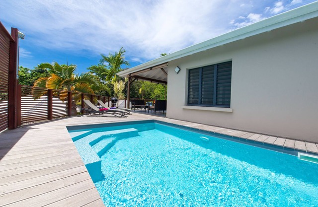 Treat yourself to a dream vacation at villa "Ciel de kaz".