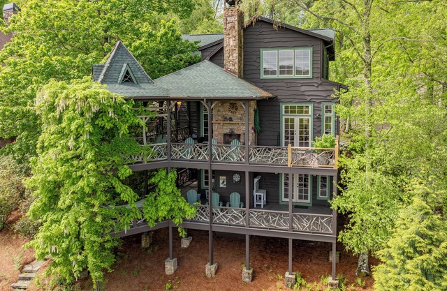 Tree top is a 5-star mountain home with majestic views and easy lake access!