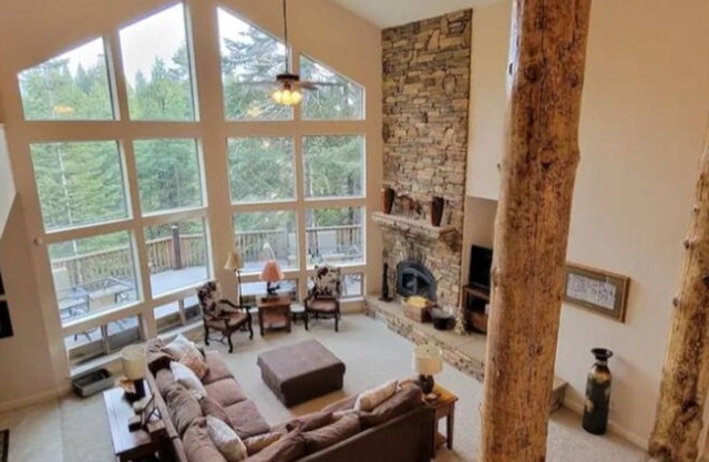 Tree Top Landing Shaver Lake