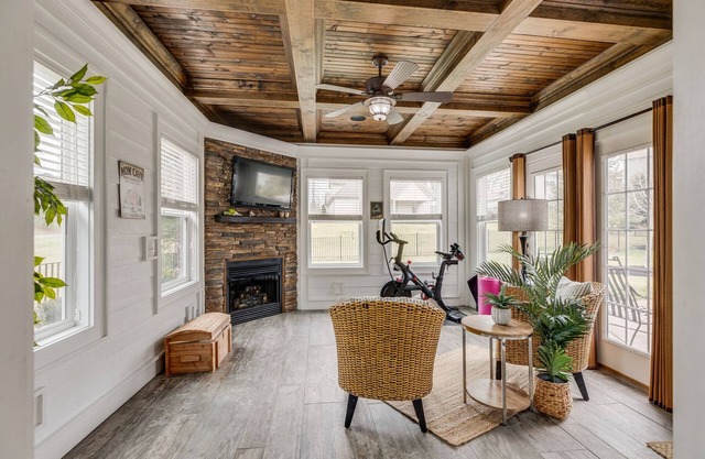 Tri Cities Retreat - Convenient to the New Casino