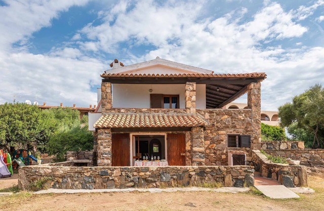 TRILO CARIBBEAN: comfortable three-room apartment in a villa near the sea