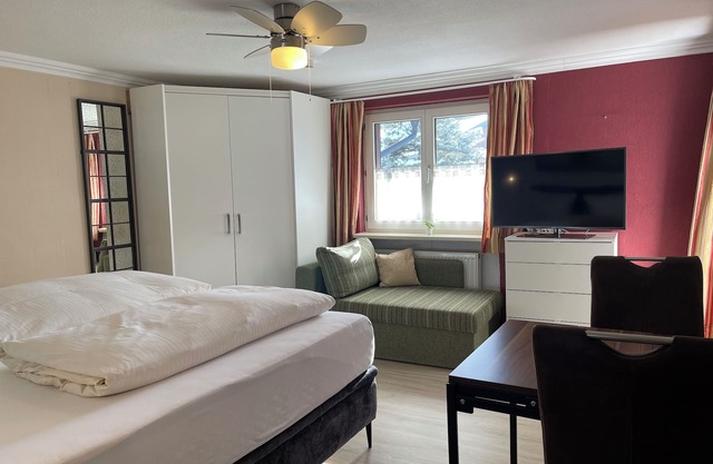 Triple room with balcony