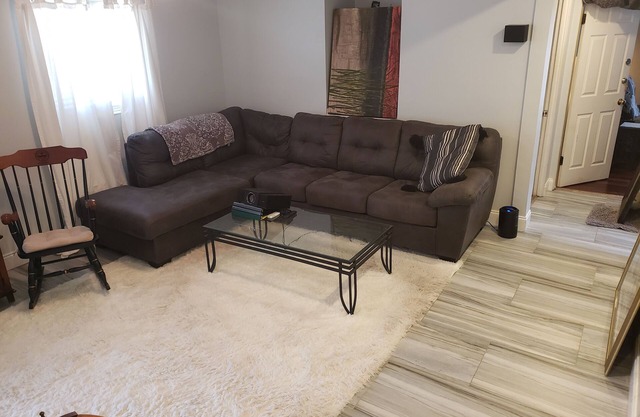 Tropical 2-bedroom house with pool & hot tub in Fort Myers