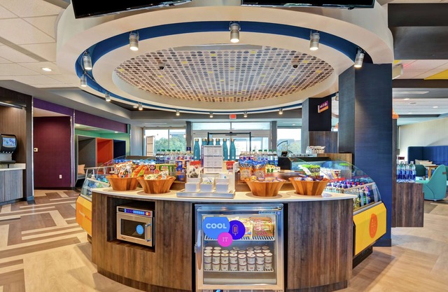 Tru by Hilton Baton Rouge Citiplace, LA