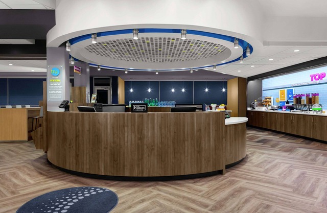 Tru by Hilton Gilbert