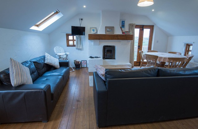 Truin Cottage: 3 BD Cottage