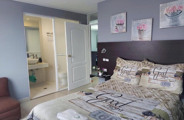 Trujillo Av El Golf Apartments