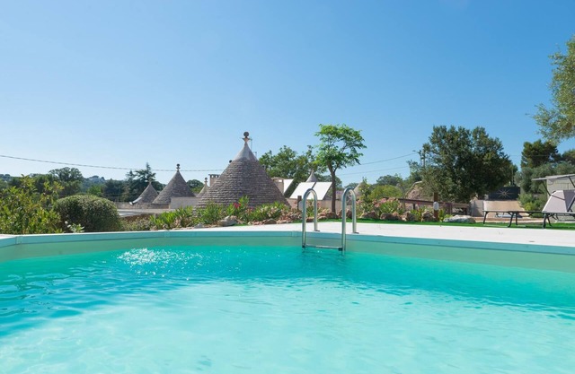 Trulli Dei Ciclamini - Locorotondo