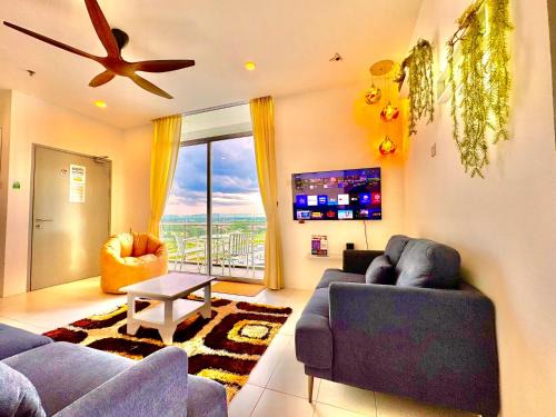 TT3 SOHO 2BR HIGH Flr CORNER BALCONY UNIMAS SAMARAHAN