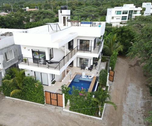 Tu Paraíso en Santa Marta Casa con Piscina Privada Ideal para Grupos