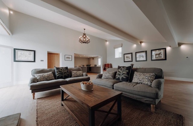 Tucked away in the heart of the Peak District, Swallows Barn combines rustic charm with modern comfort.