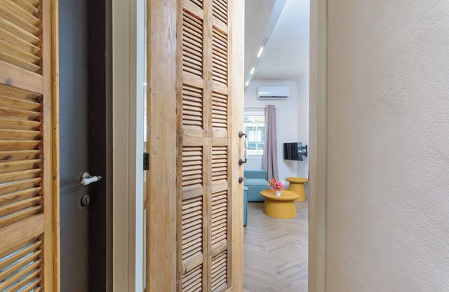 Tulip 2BR Apartment In Gemmayze