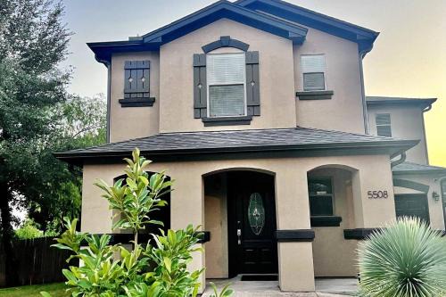 Tulum Stay at Austin by The Key Rentals