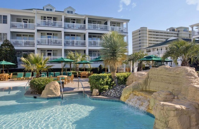 Turtle Cay - Great Pools and Steps Away from Boardwalk and Beach!