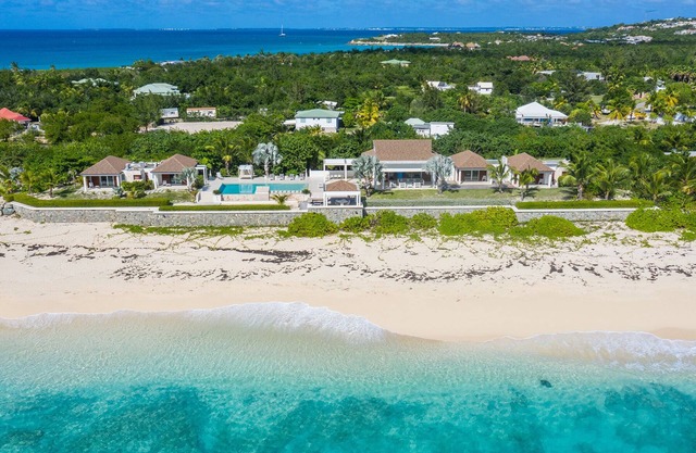 Turtle Nest in Terres Basses by Personal Villas - Mesmerizing Panoramic Views