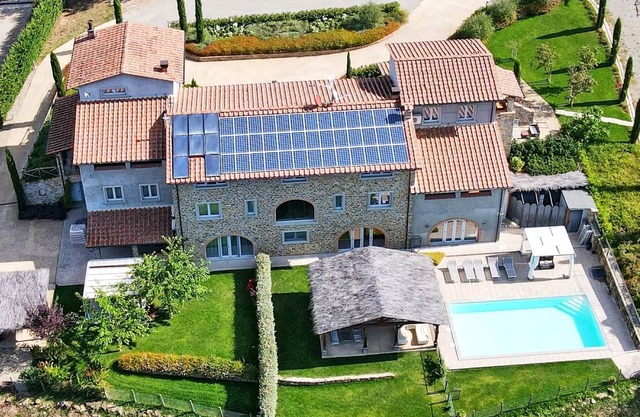 Tuscany vacation property for up to 28+8 people