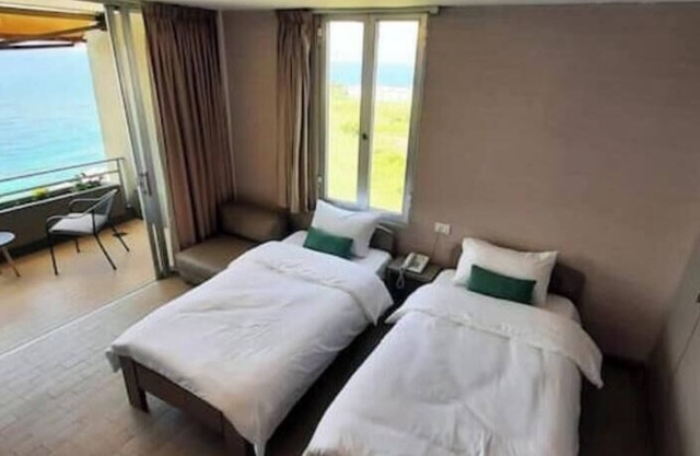 Twin bed studio- amazing view, 24h electricity