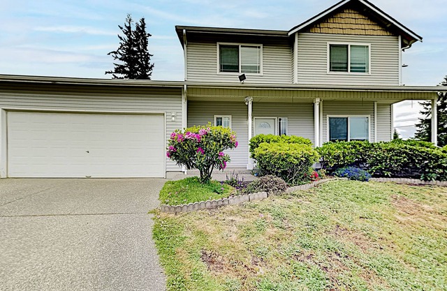 Twin Creeks | Central AC, Office, 2-Car Garage | Grill, Fenced Yard & Lawn