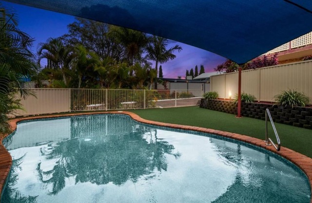 Twin Towns & Coolangatta Beaches