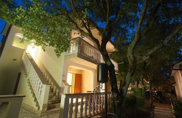 Two bedroom Apartment Cerluka A1