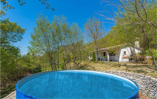 Two-Bedroom Holiday Home In Dolenja Vas