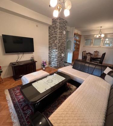 Two luxury bedroom apartment D&V