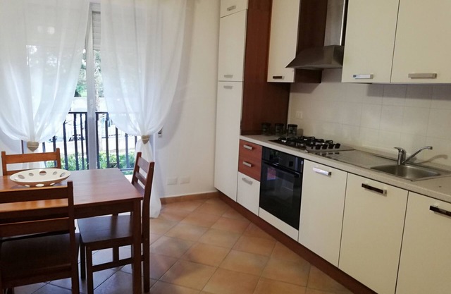 Two-room apartment near the center