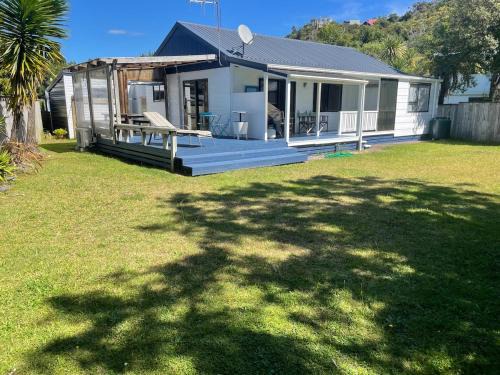 Typical Kiwi Family Holiday Home in the Coromandel