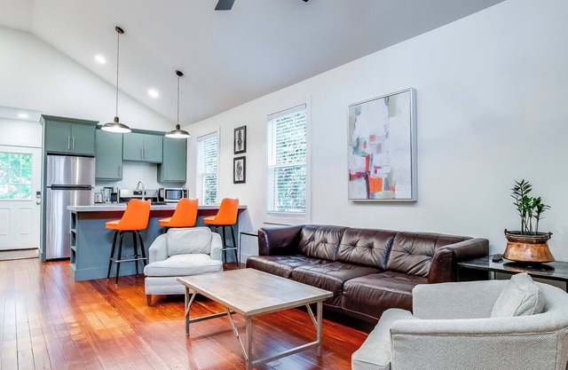 U of L football and horse racing; Walkable!