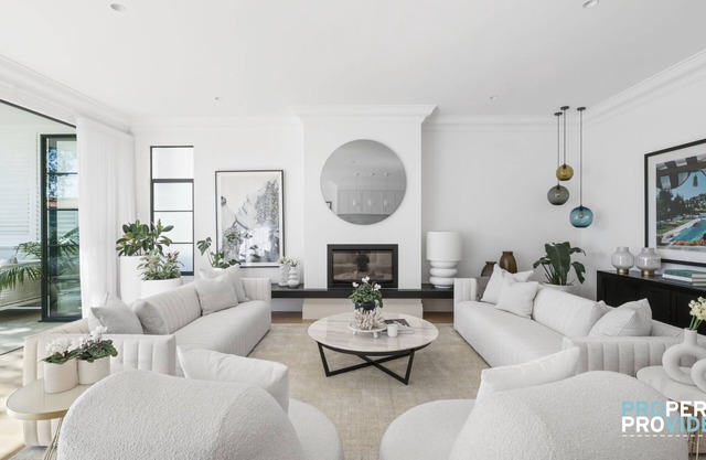 Uber Luxury 4 Bed Home with Pool in Mosman