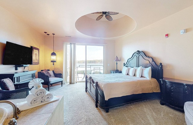 Ultimate relaxation awaits at this luxe lakefront Delton Grand studio