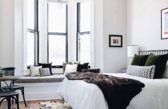 Ulysses Suites, Suite 202